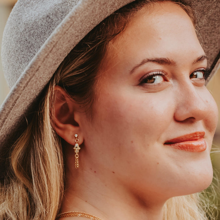 (title) - (shopname) - (section)